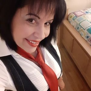 Meet your Posher, Bella